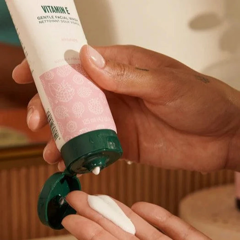 Vitamin E Gentle Facial Wash