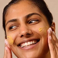 Vitamin C Glow Boosting Microdermabrasion