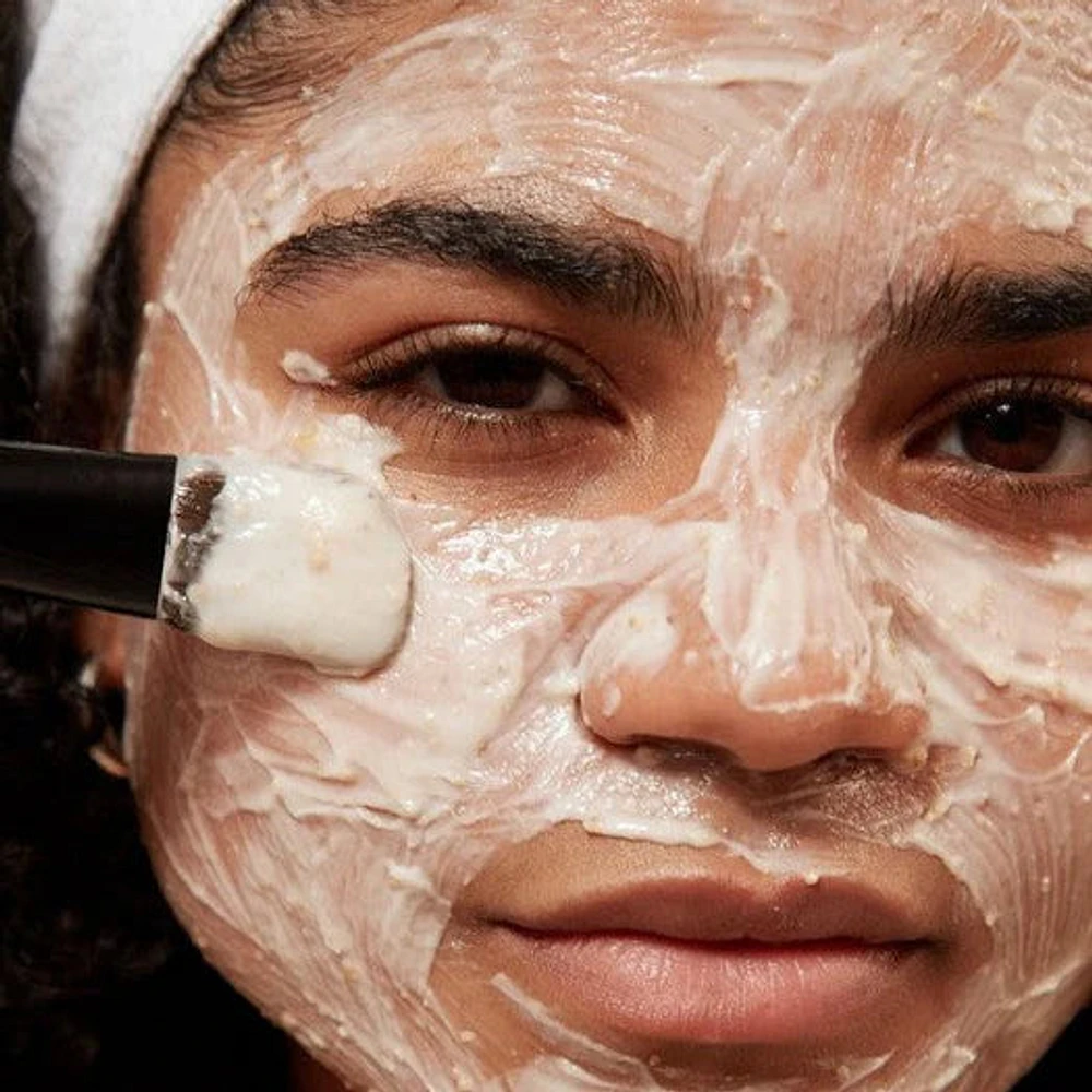Mediterranean Almond Milk With Oats Instant Soothing Mask