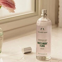 White Musk® Flora Fragrance Mist