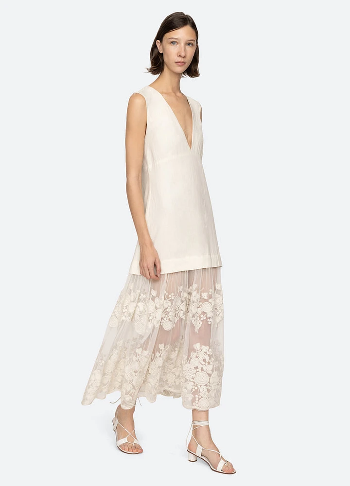 Arielle Lace V-Neck Midi Dress