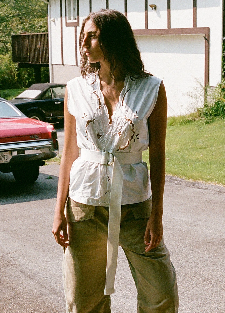 Dahlia Eyelet Vest w/Belt