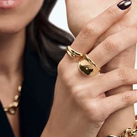 Thalia Ring