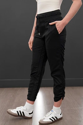 SUSAN ANKLE CROPPED PANT (Final Sale)