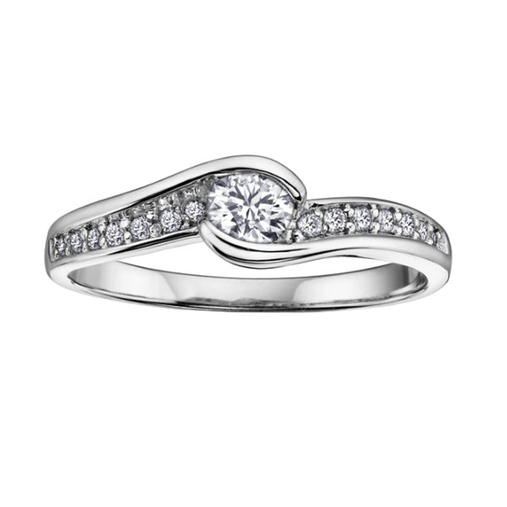 14k White Gold Canadian Diamond Ring