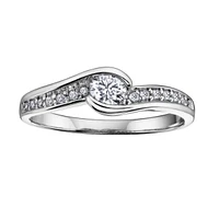 14k White Gold Canadian Diamond Ring