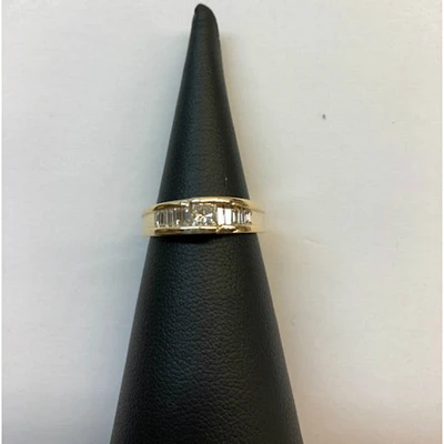 10k Yellow Gold Princess Cut Diamond Engagement Ring