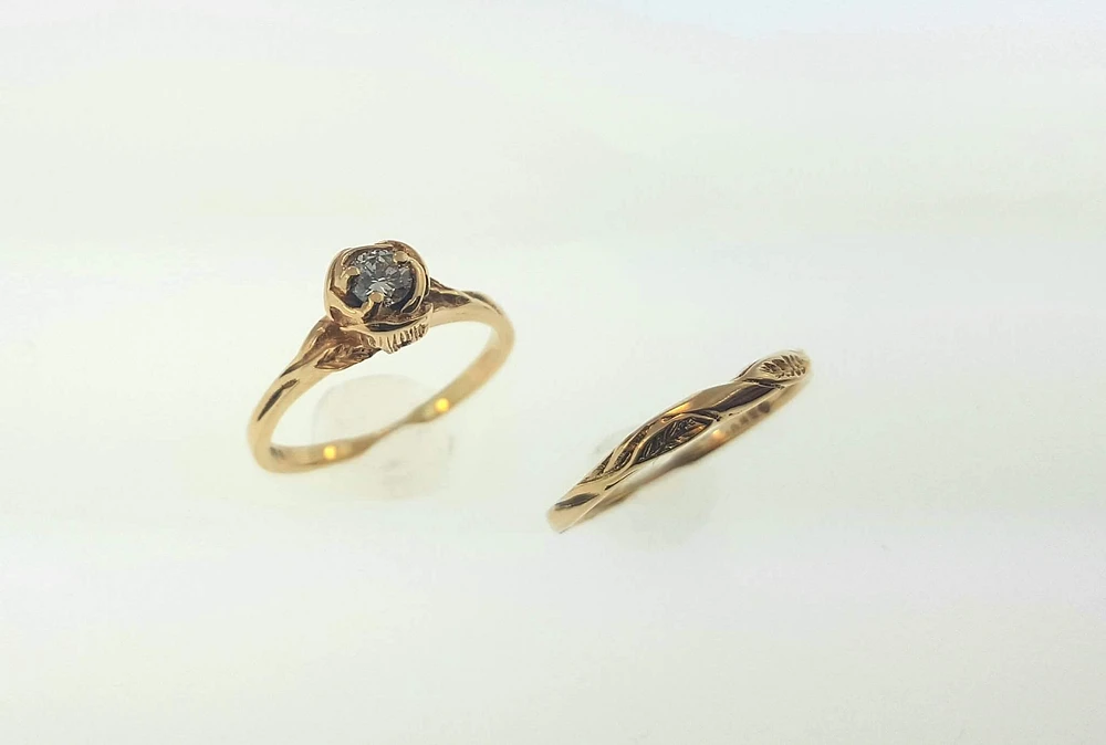 14k Yellow Gold Rose Solitaire Ring Set