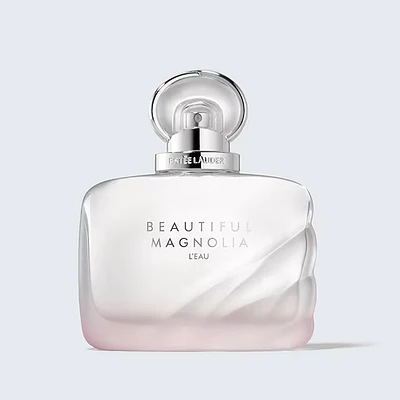 Beautiful Magnolia L'eau