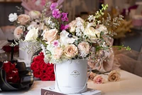 Fairytale Romance - Fresh Flowers