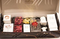 Fleurs D'epargne Large Fragrant Gift Box