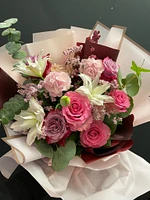 Midnight Kiss Bouquet - Fresh Flowers