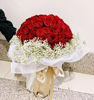 Red Velvet 99 with Baby's Breath - Fresh Flower