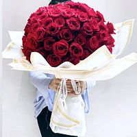 Red Velvet 100 Fresh Flowers