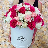 Super Dome Fresh Bucket - Flowers