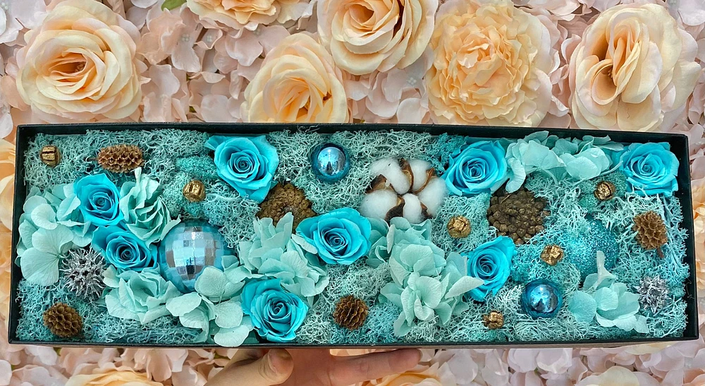 Ornament Rose Bar