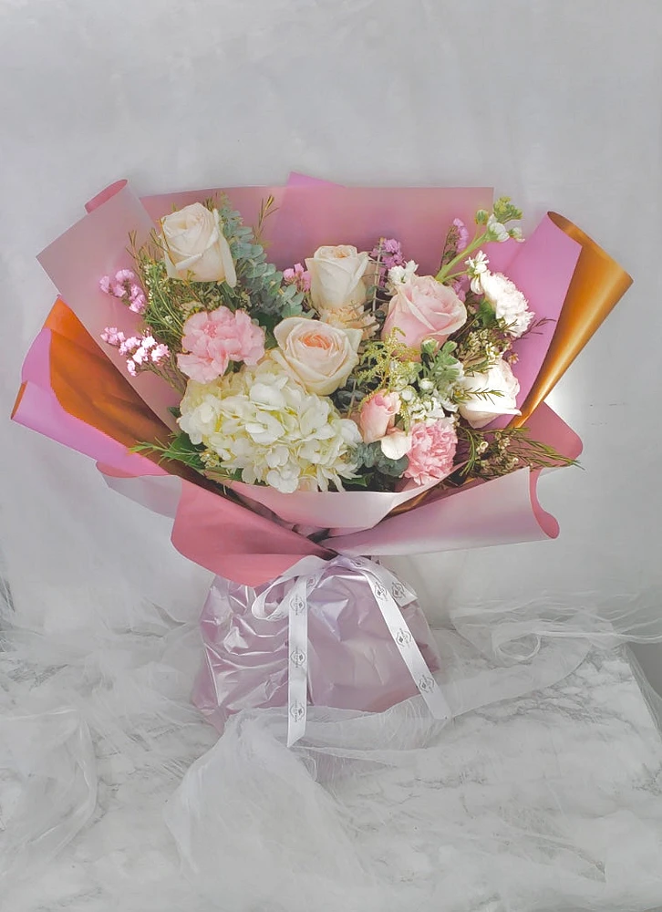 Elegance Bouquet - Fresh Flowers