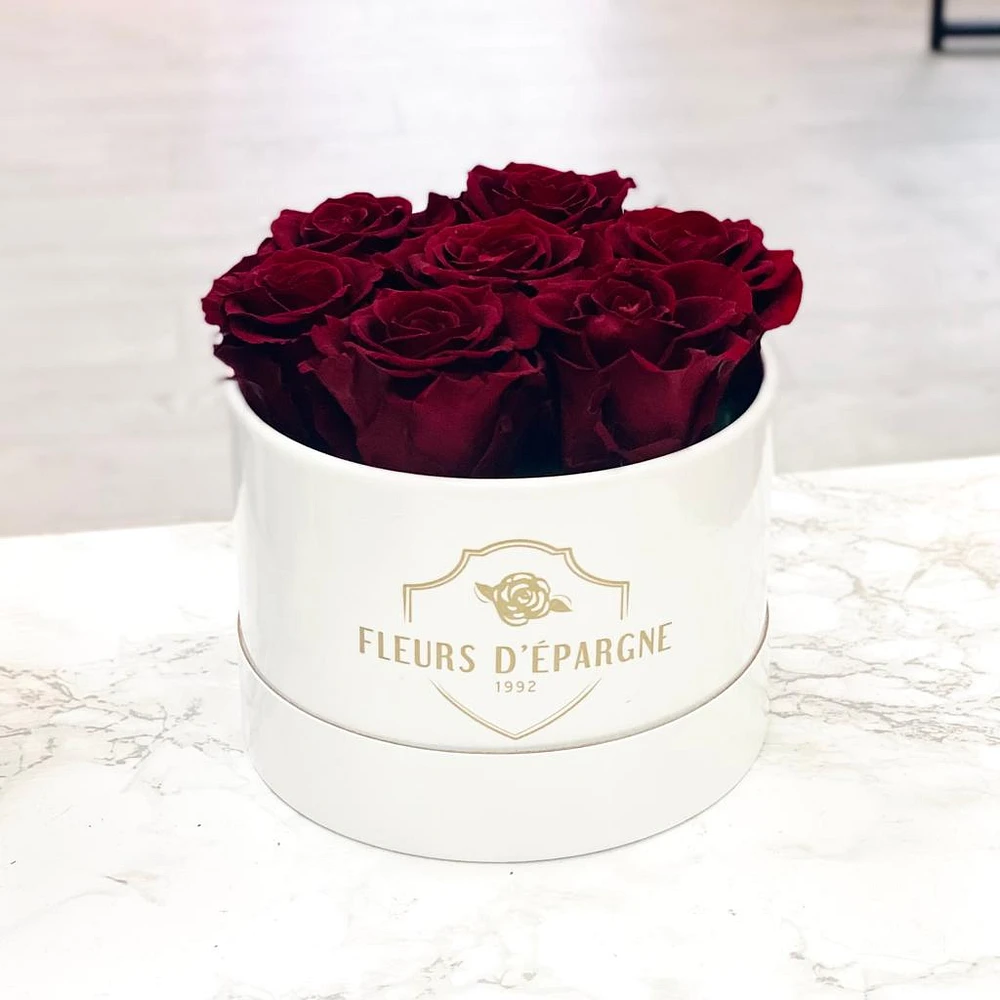 Luxe Round Rose Bucket