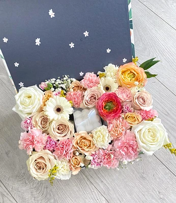Spring Love Box - Fresh Flowers