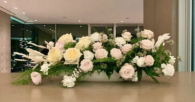 Deluxe Centerpiece - Fresh Flowers
