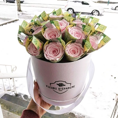 Money Rose Bucket