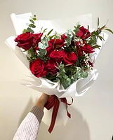 Classic Red Dozen Bouquet - Fresh Flowers