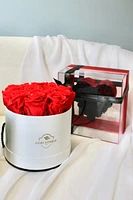 Amore Round Rose Bucket