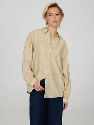 Blouse brodée et boutonnée