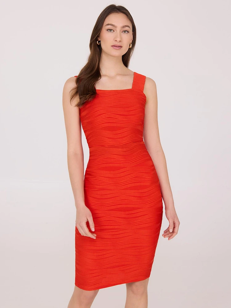 Wave Pattern Wide Strap Tank Top