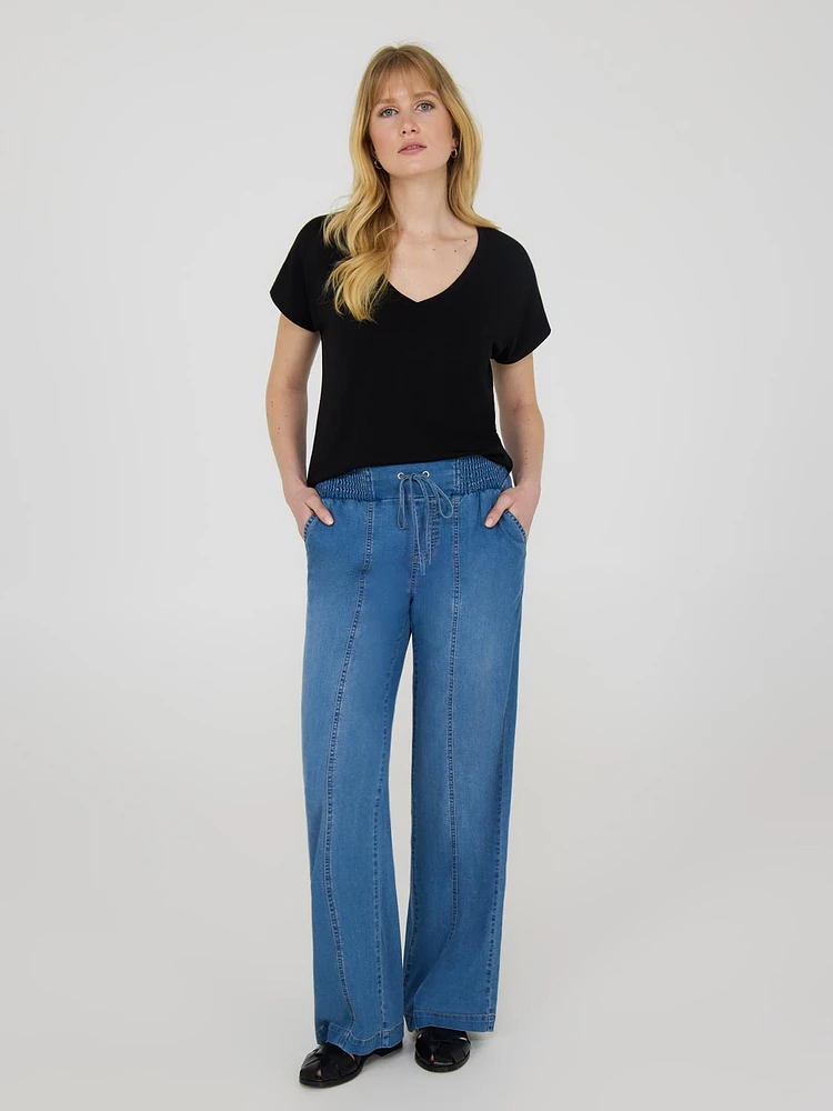 Pantalon en jean à taille haute et jambes larges