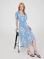 Robe en mousseline à imprimé floral avec ourlet asymétrique