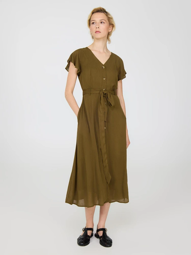 Robe mi-longue boutonnée à manches flottantes
