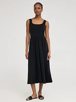 Thick Spaghetti Strap Midi Dress With Pockets