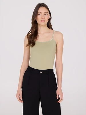 Camisole à bretelles spaghetti ajustables