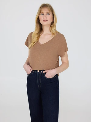 T-shirt à col en V et manches dolman
