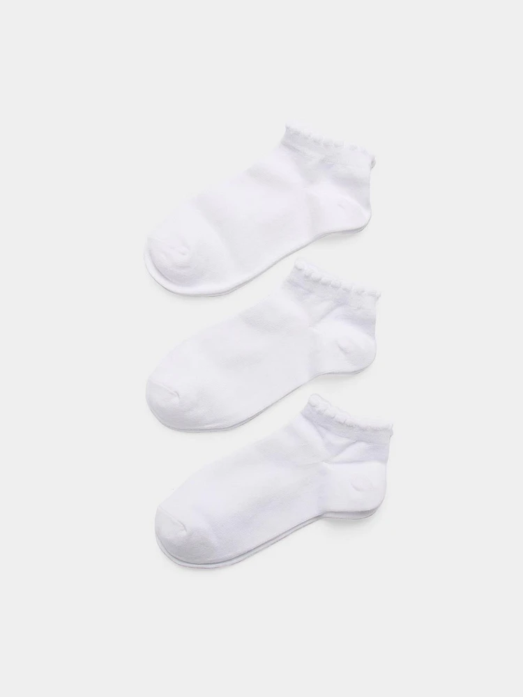 3-Pack Of Scalloped Edge Ankle Socks