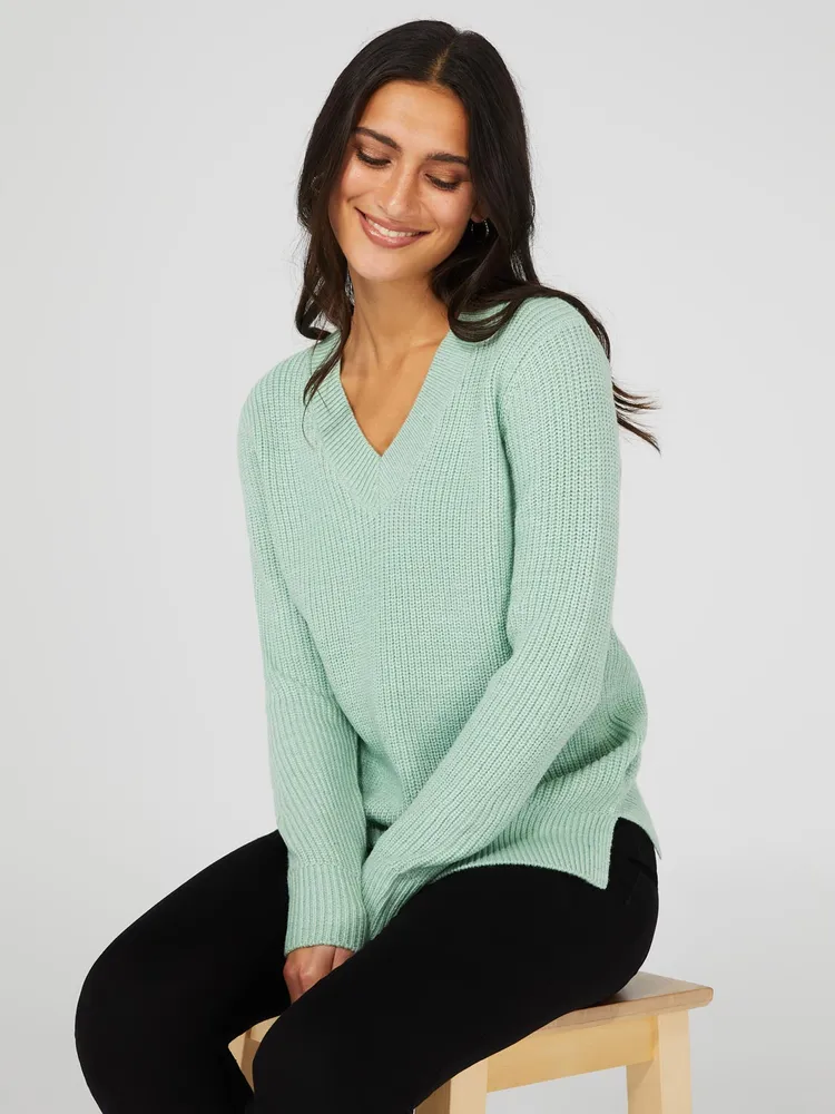 V-Neck Shaker Stitch Sweater, /