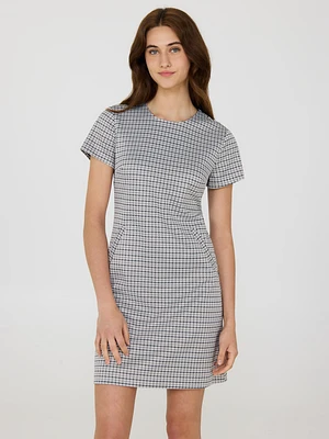 Mini-robe à motif pied-de-poule et ourlet plissé