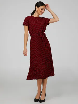 Houndstooth Short Sleeve Midi Dress With Pleated Skirt, Raspberry /