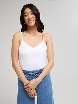 Camisole à double épaisseur et col en V
