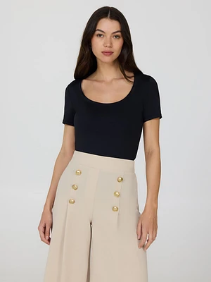 Double Layer Scoop Neck T-Shirt
