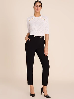 Pantalon noir à coupe ajustée et taille mi-haute