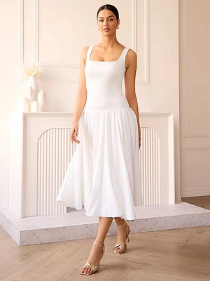 Robe mi-longue sans manches avec jupe en taffetas