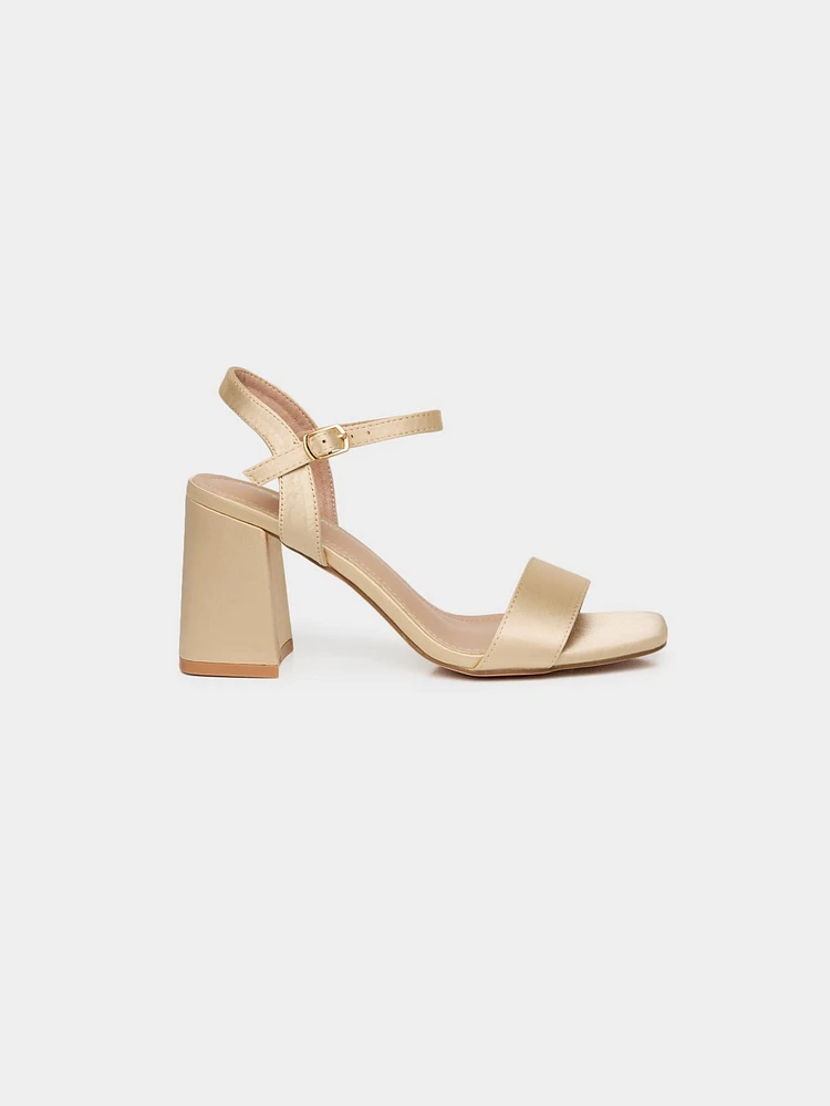 Sandale à talons blocs en satin