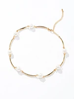 Delicate Pearl Necklace