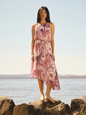 Robe florale asymétrique à col licou et détails plissés
