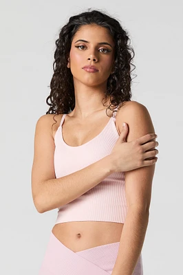 Camisole côtelée à encolure dégagée avec bonnets intégrés