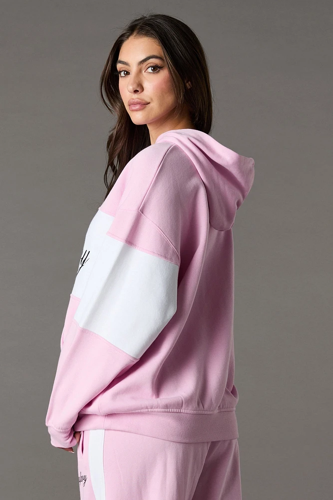 Haut à capuchon en molleton surdimensionné blocs de couleurs et broderie Playboy