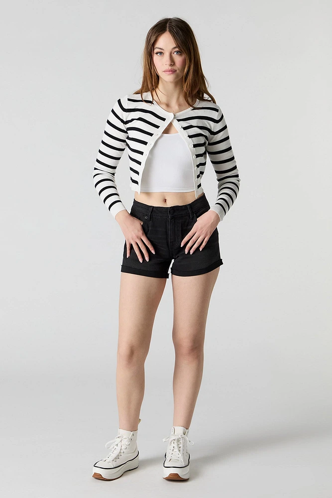 Short remonte-fesses mi-taille en denim délavé noir
