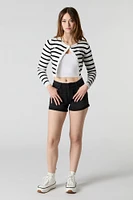 Short remonte-fesses mi-taille en denim délavé noir